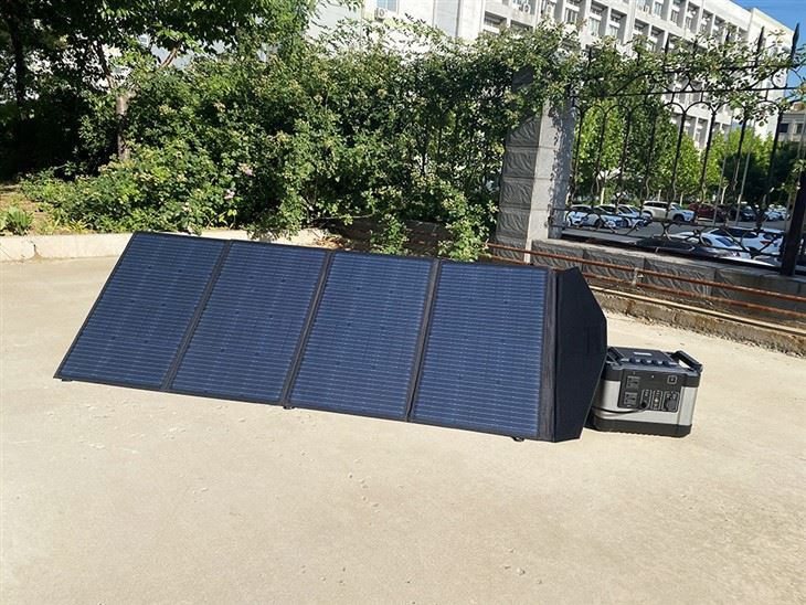 200 yw portable solar vaj huam sib luag rau sab nraum zoov